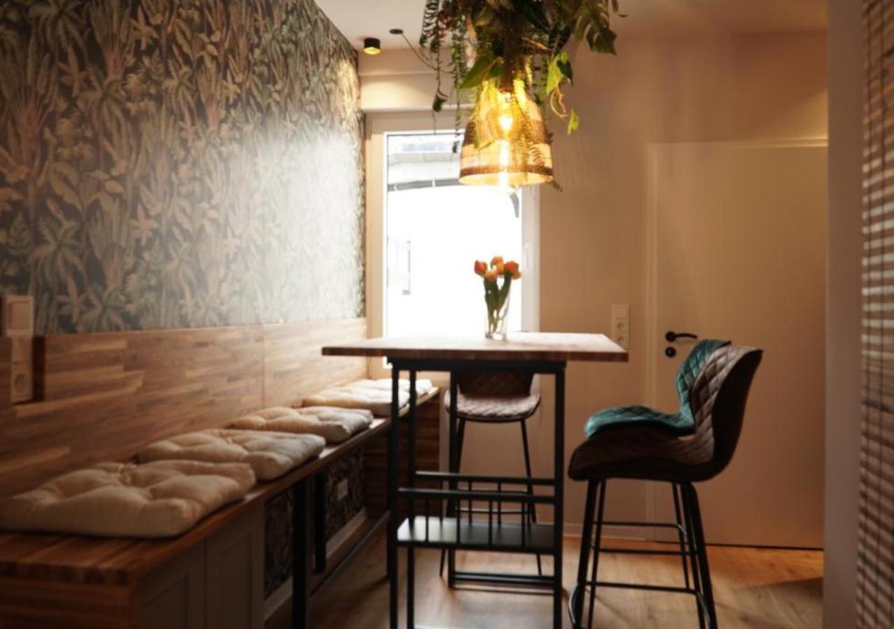 Stay At Smilla - Boutique Apartments Mit Kueche - Parken - Klima - Netflix - Waschmaschine Wiesbaden Exterior photo